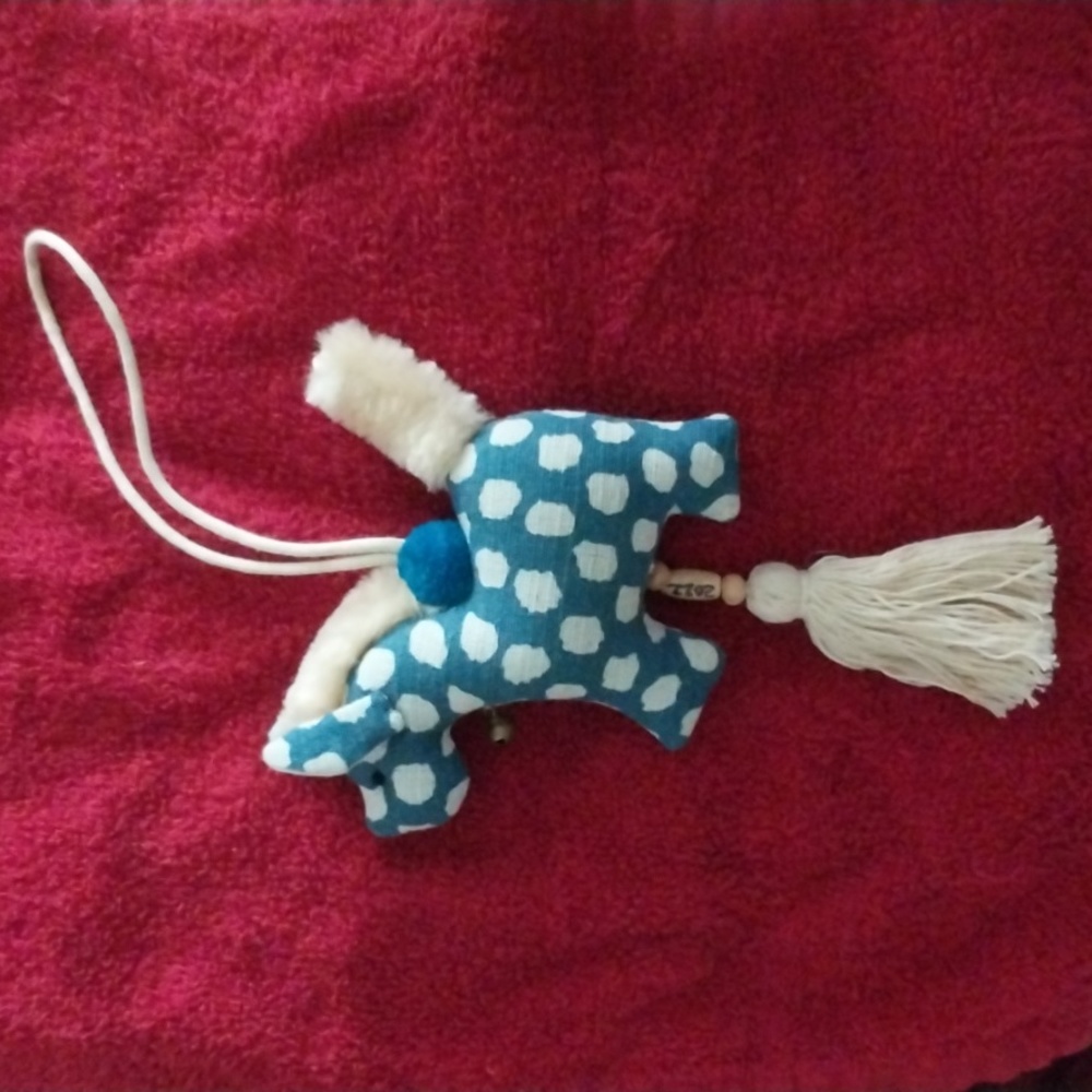 HORSE ORNAMENT